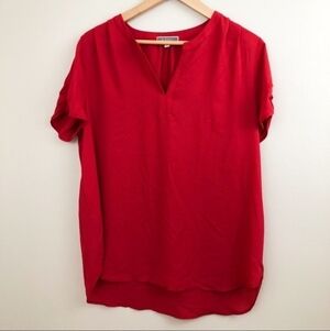 NWT Pleione Red Short Seeve Blouse Women's Medium M Flowy V-Neck Hi-Low EUC